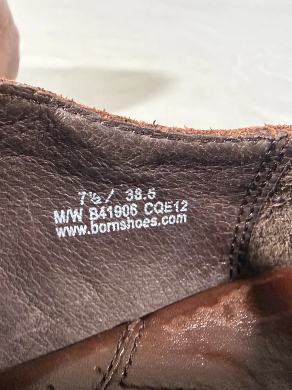 Born Women's Boylenn Loafer Size 7.5 Brown Leather Wingtip Tassel Kiltie Shoe